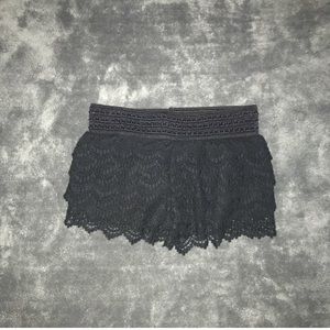 Lace shorts